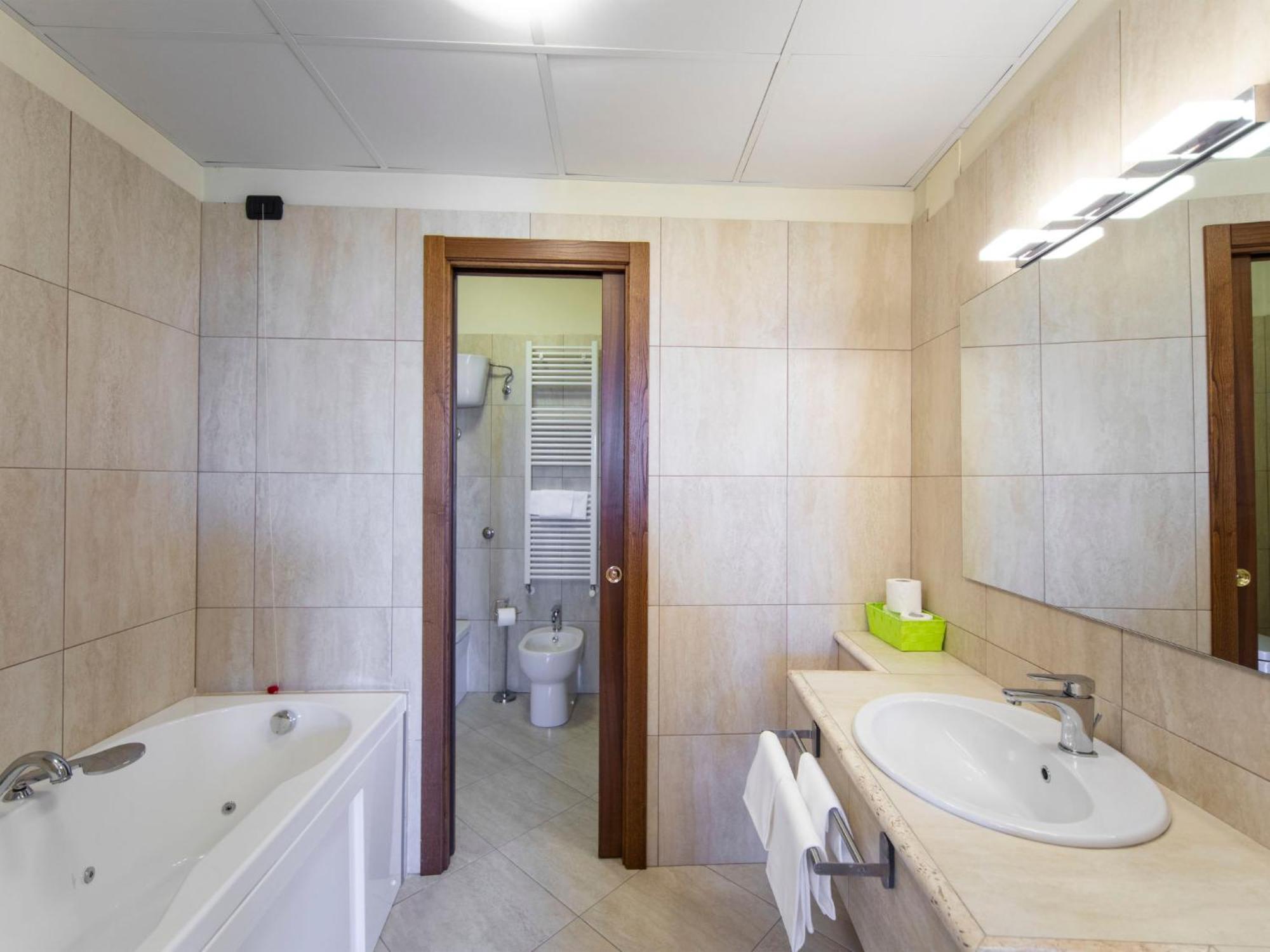 Holiday Home La Smarrita By Interhome Лучіньяно Екстер'єр фото